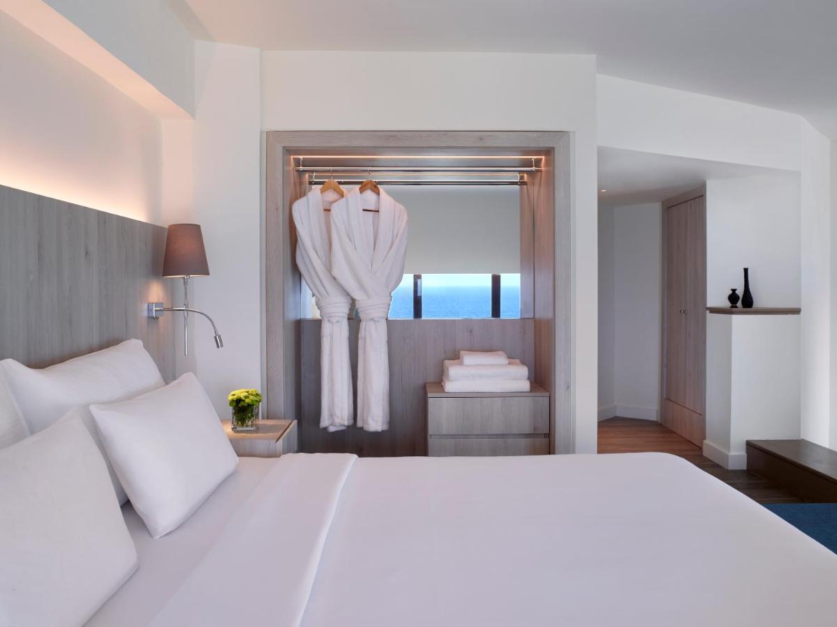 Amus & 5* Ixia (Rhodes)
